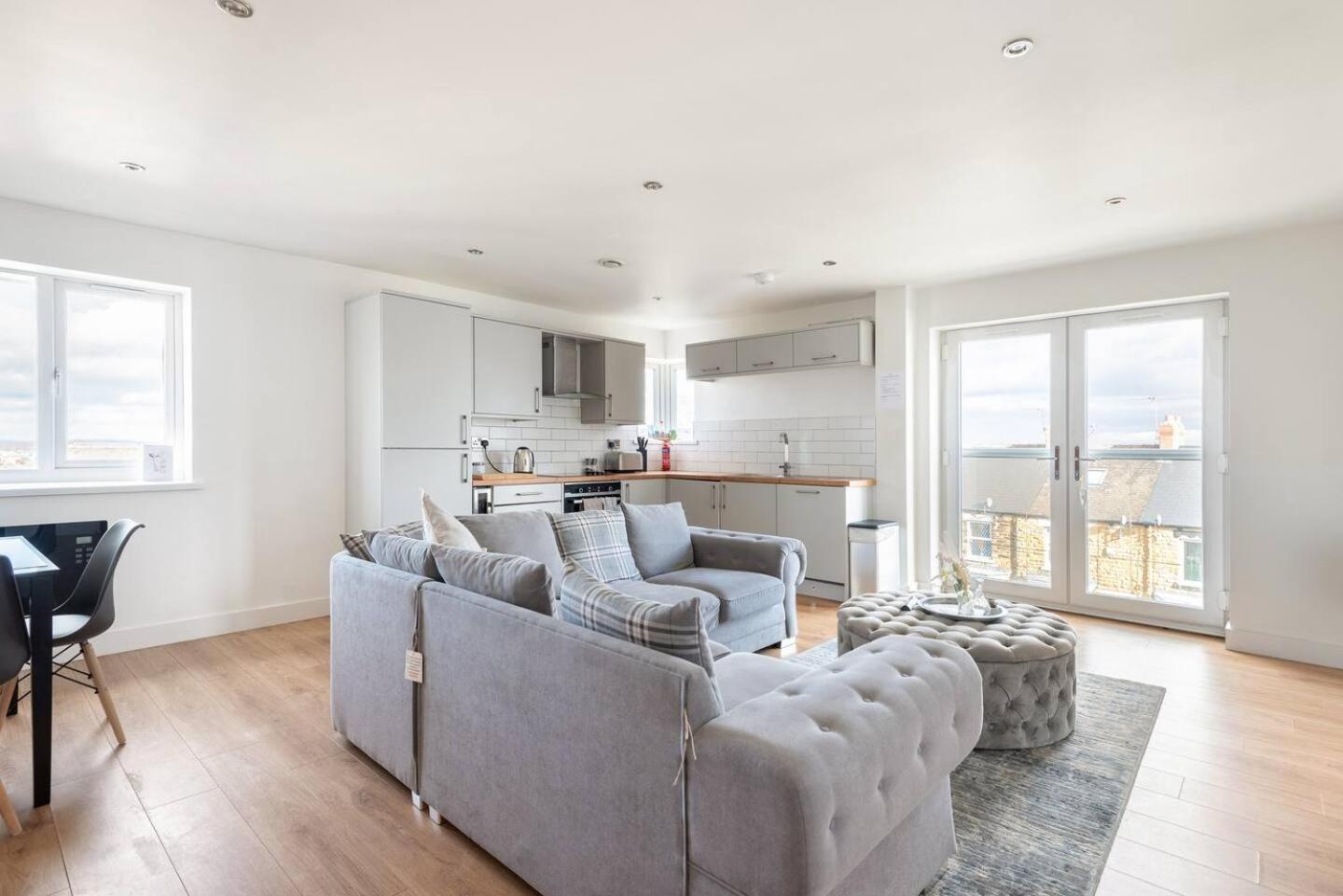 Luxurious 3-Bed Penthouse In Sheffield Apartment Handsworth Exterior photo